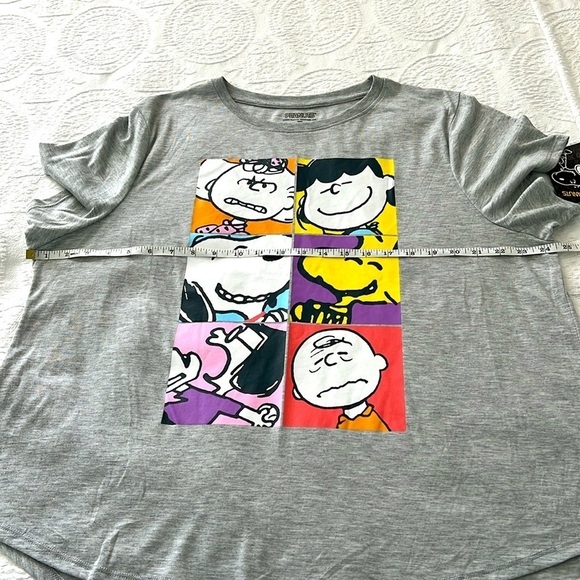 PEANUTS: NEW Women Grey Pullover Printed Front Character Top, Size 2XL - Picture 6 of 10